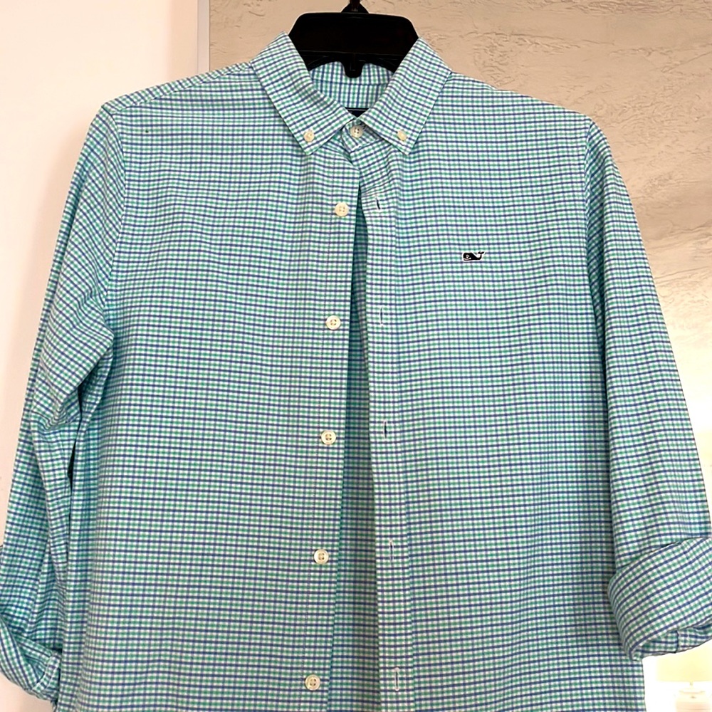 Vineyard twill gingham shirt. Like new. Size large - 16 big kids size